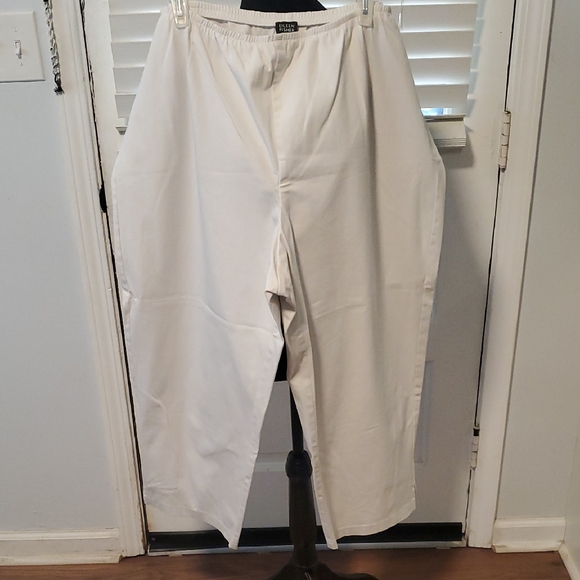 Eileen Fisher Pants - Eileen Fisher Off-White Pull-On Straight Leg Chinos